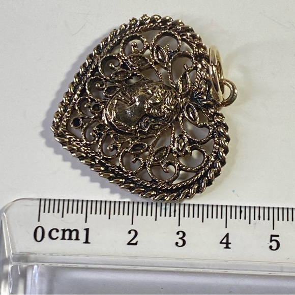 Vintage filigree woman cameo heart pendant - Picture 5 of 5